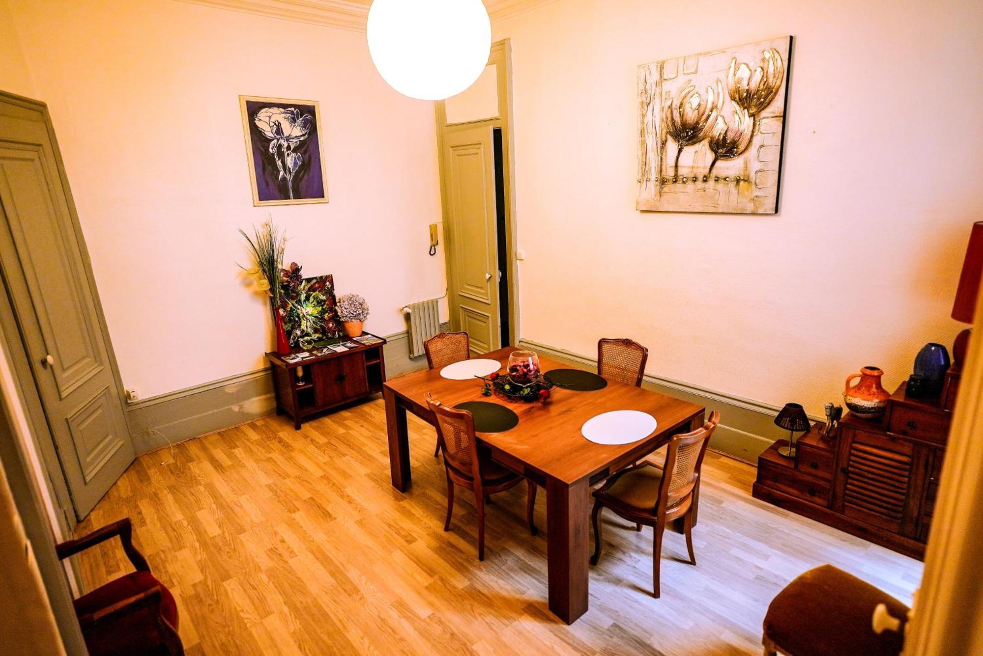 Le St Amour Elegant 2 Chambres *Wifi/Super Centre* Безансон Экстерьер фото