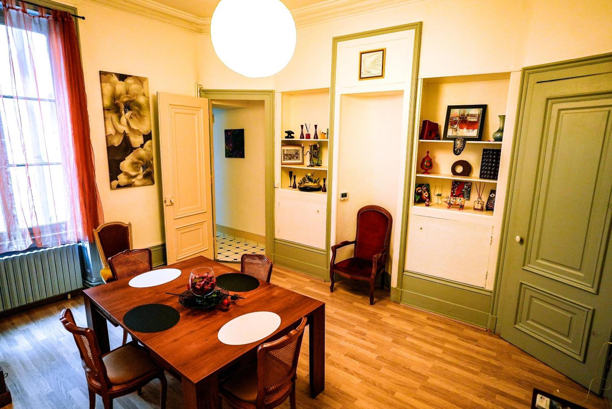 Le St Amour Elegant 2 Chambres *Wifi/Super Centre* Безансон Экстерьер фото